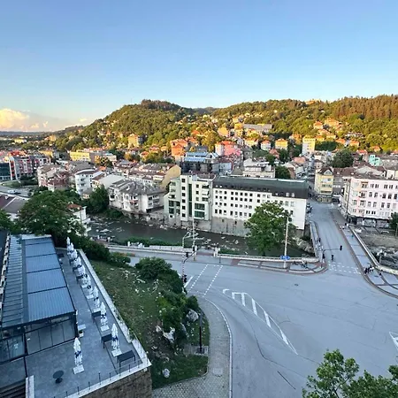 Balkan Tower- Viktoria *