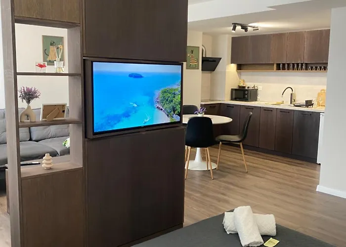 Balkan Tower- Viktoria * Габрово